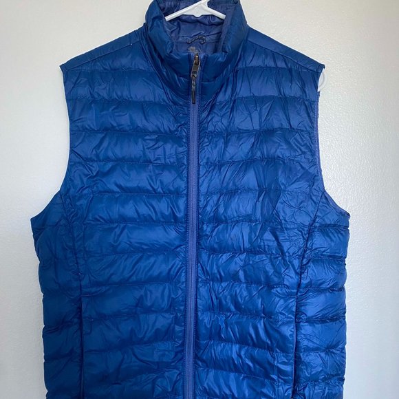REI Co-Op Puffer Vest - Picture 1 of 3